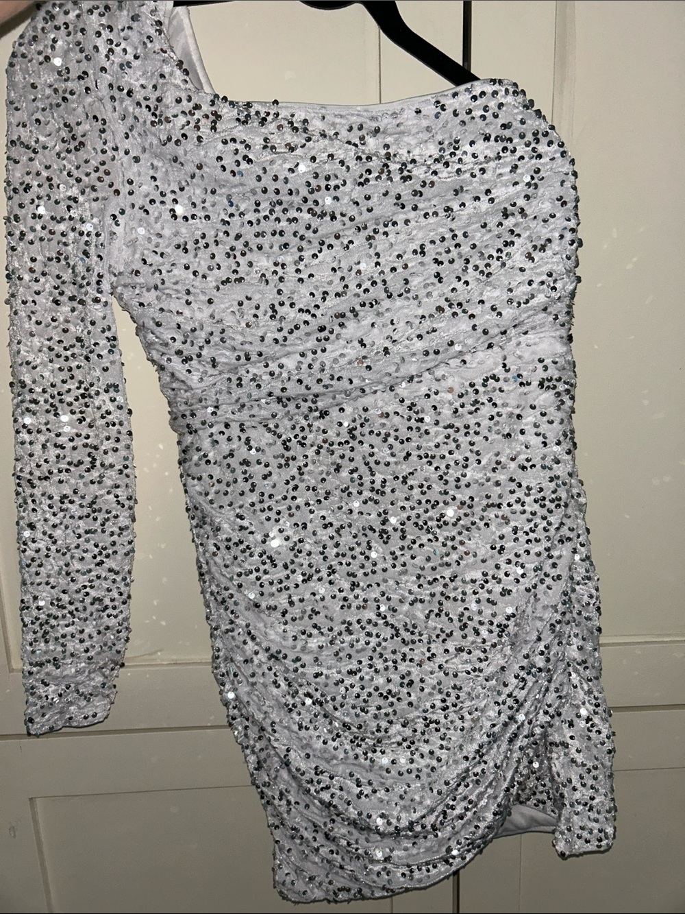 Women's One-Shoulder White Sequin Dress